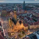 Wroclawia Centrum Breslavia