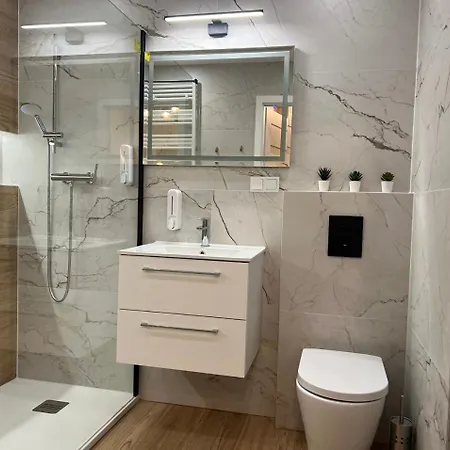 Wroclawia Centrum דירה *